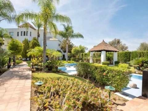 Luxury Apartamento En Rio Real Марбеля Екстериор снимка